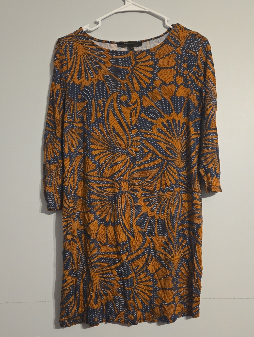 BCBG Maxazria Noely Rustic Combo 3/4th Sleeve Soft Top Dress, Medium